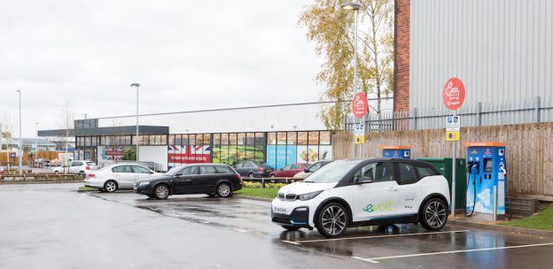 400 Circontrol rapid EV chargers to be installed for UK pubs